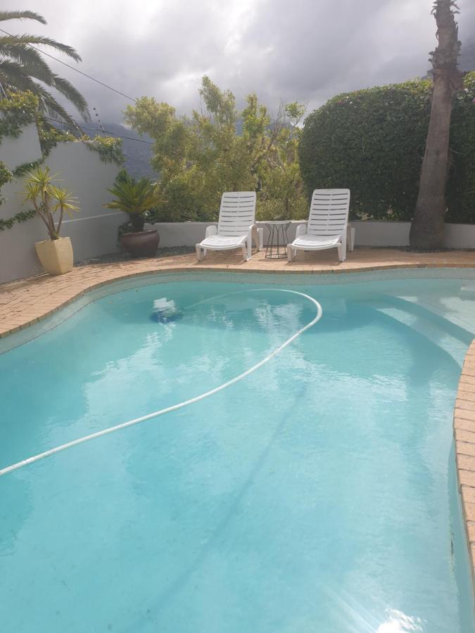 'Eye 2 Sa' With Exclusive Pool Access - Hout Bay